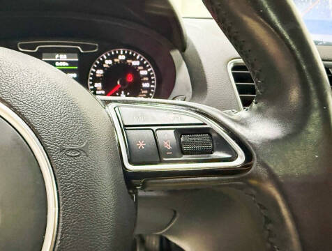 2015 Audi Q3 2.0T quattro Prestige