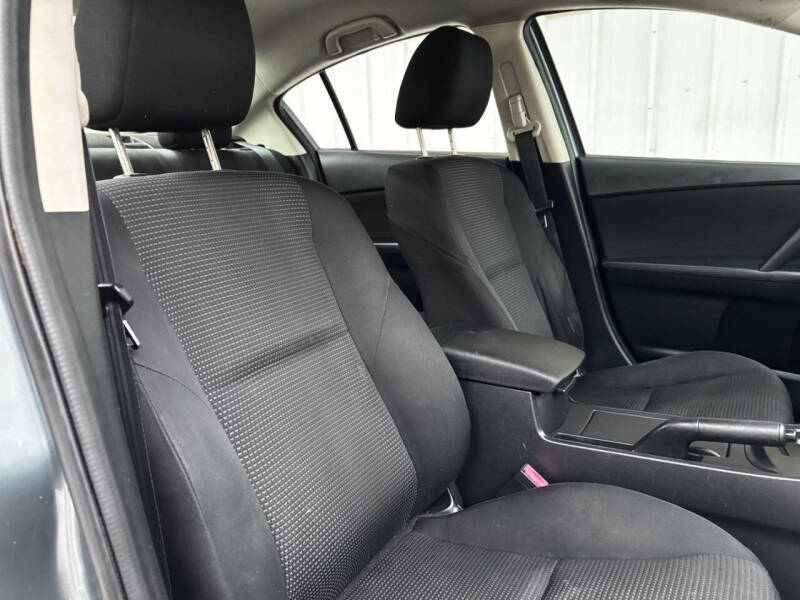 2012 Mazda MAZDA3 i Sport