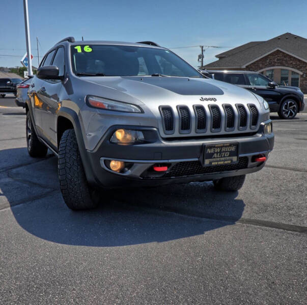 2016 Jeep Cherokee Trailhawk