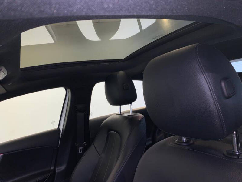 2022 Mercedes-Benz A-Class A 220 4MATIC