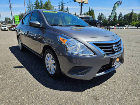 2016 Nissan Versa 1.6 S Plus