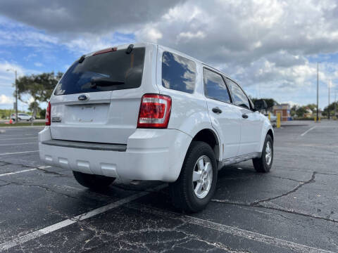 2009 Ford Escape XLS