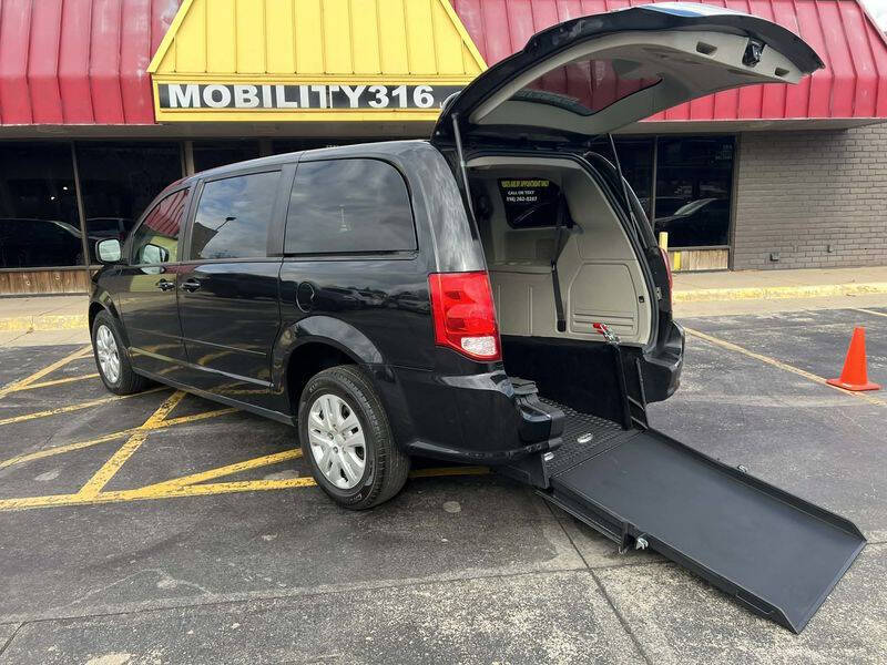 2017 Dodge Grand Caravan SE