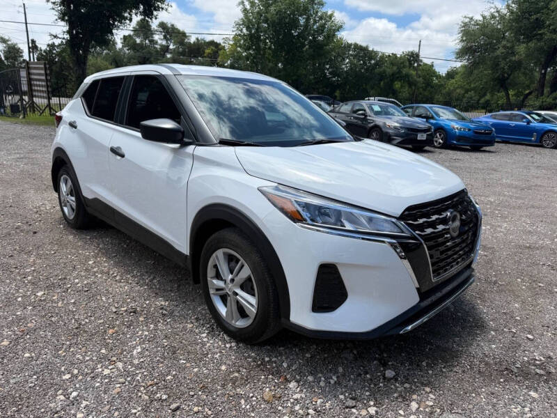 2024 Nissan Kicks S