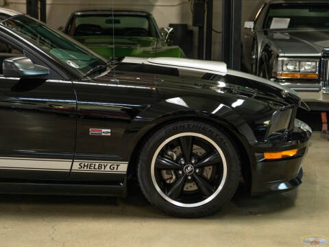 2007 Ford Mustang GT Deluxe