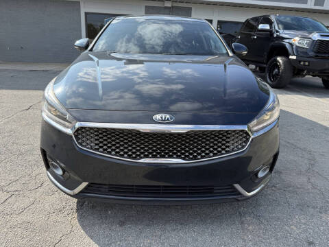 2017 Kia Cadenza Premium
