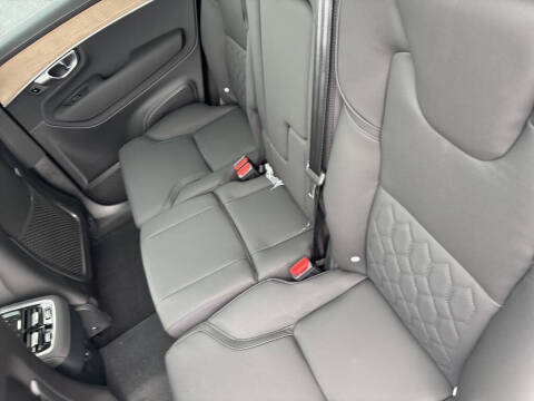 2026 Volvo XC90 B6 Plus 7P