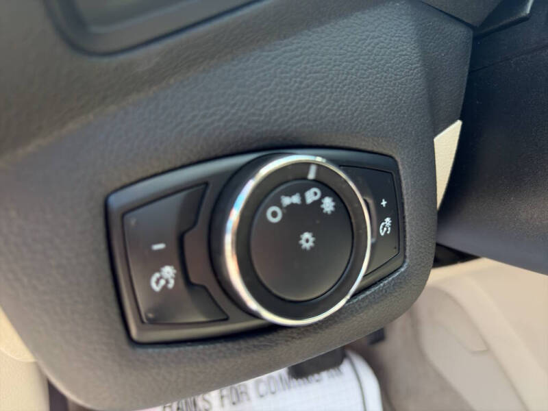 2014 Ford C-MAX Hybrid SE