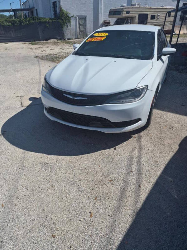 2015 Chrysler 200 S