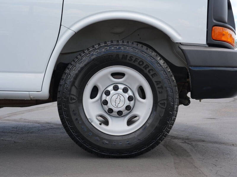 2017 Chevrolet Express 2500