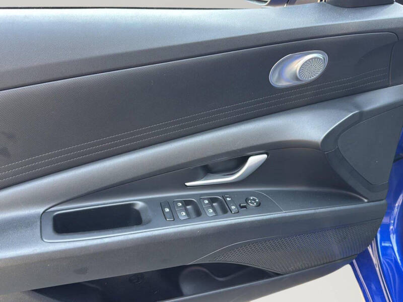 2023 Hyundai Elantra