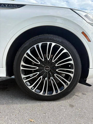 2021 Lincoln Aviator Black Label