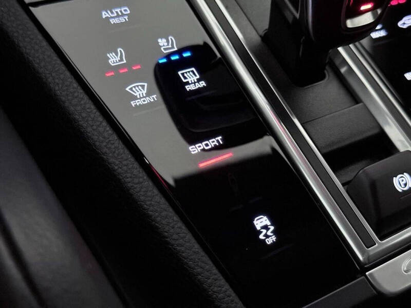 2023 Porsche Cayenne
