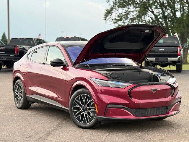 2025 Ford Mustang Mach-E Premium