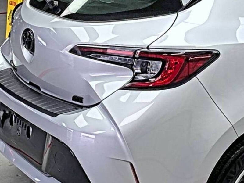 2024 Toyota Corolla Hatchback SE