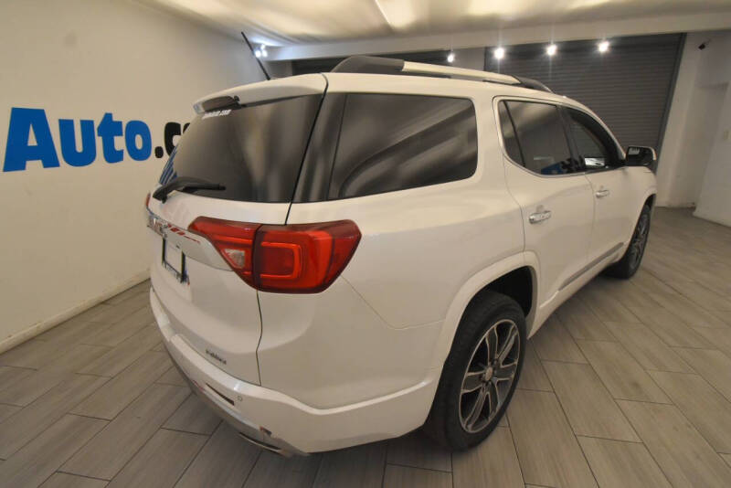2019 GMC Acadia Denali