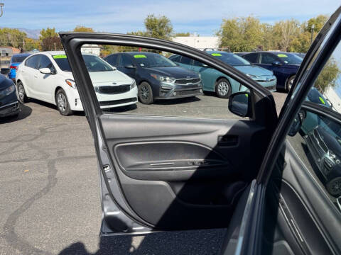 2021 Mitsubishi Mirage ES