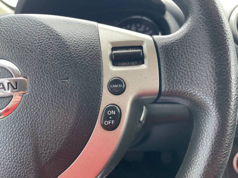 2013 Nissan Rogue SV