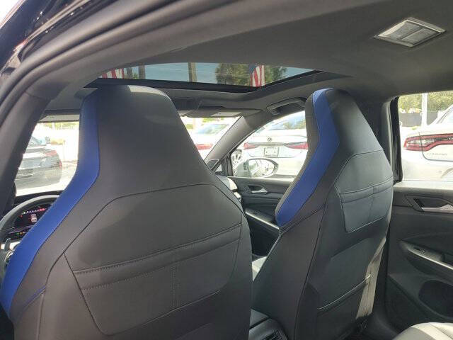 2023 Volkswagen Golf R 4Motion