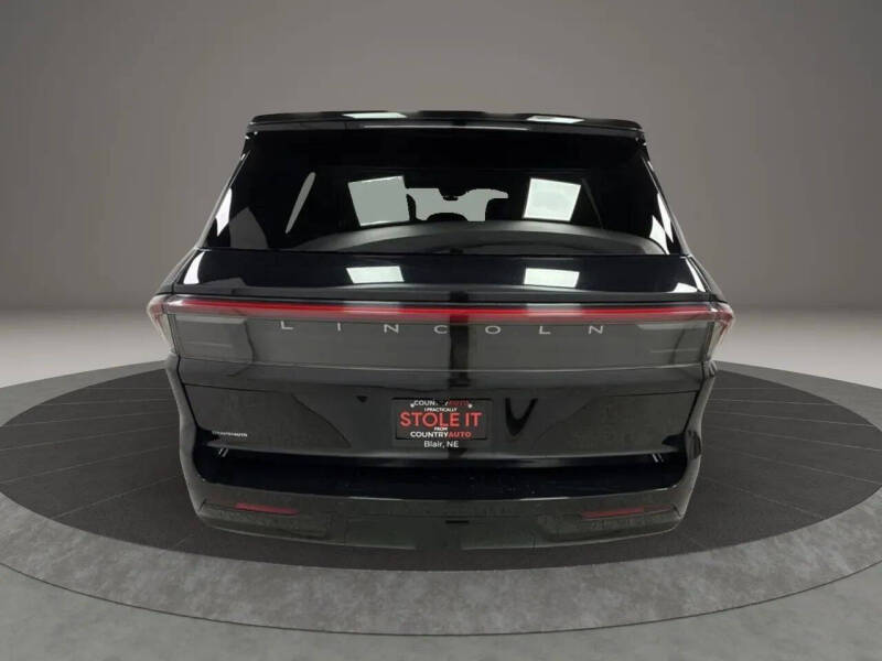 2025 Lincoln Navigator Reserve