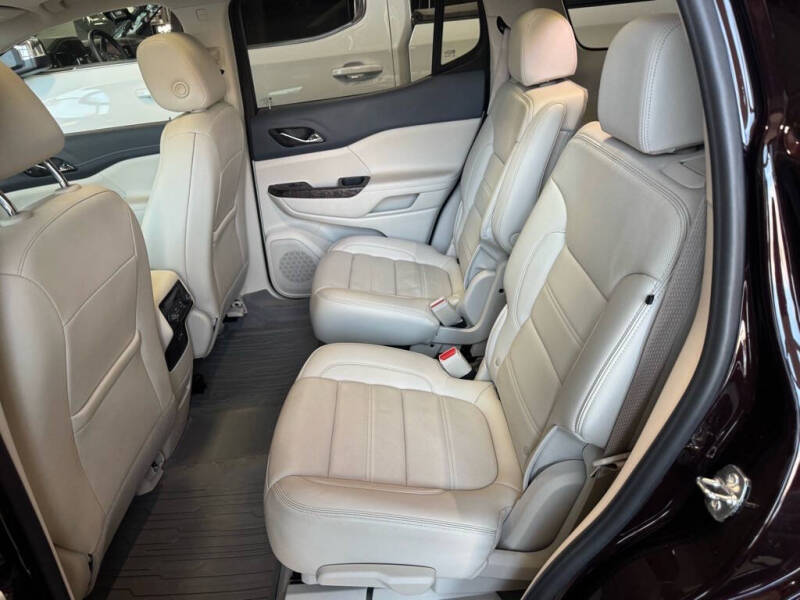 2021 GMC Acadia Denali