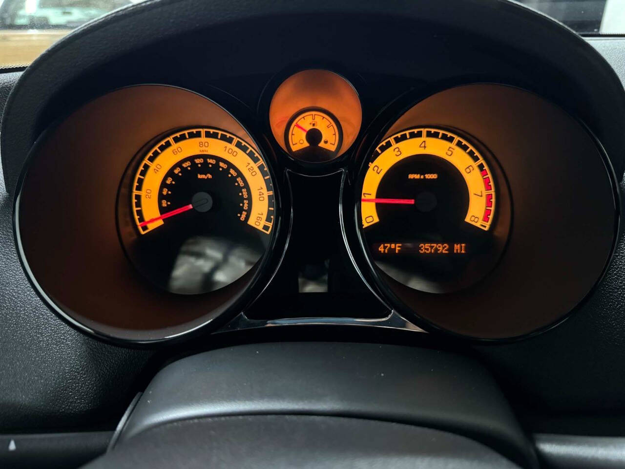2008 Saturn SKY 4