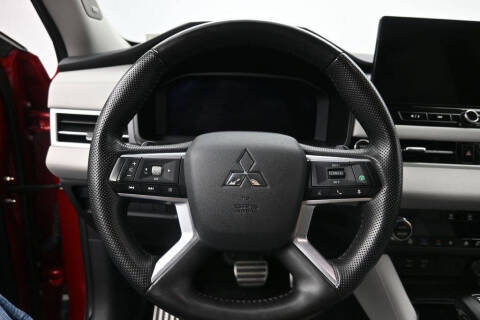2025 Mitsubishi Outlander SEL