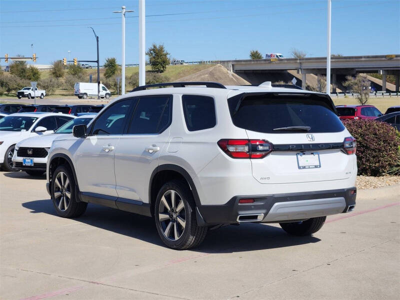 2025 Honda Pilot Elite