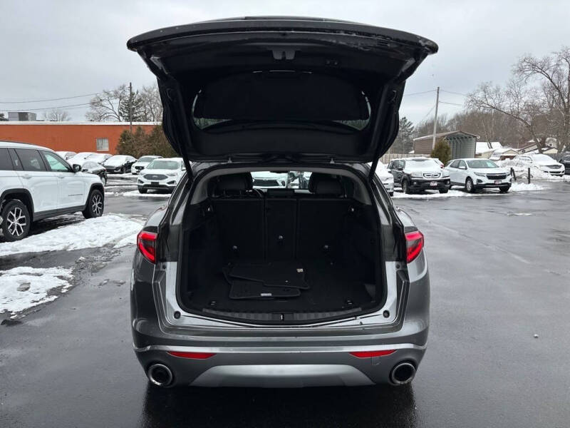 2021 Alfa Romeo Stelvio Ti