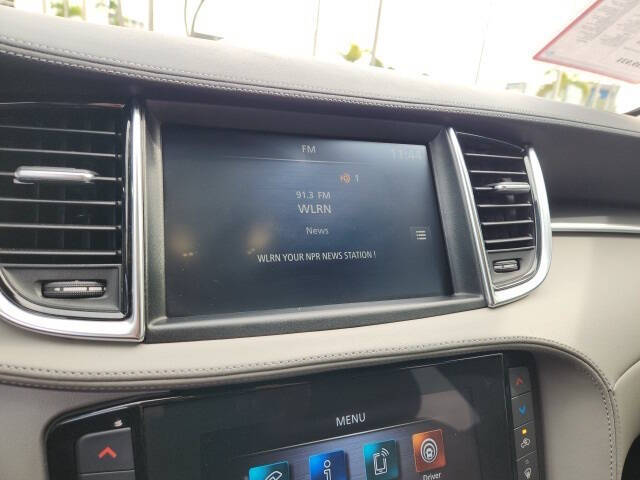 2025 Infiniti QX50 Luxe