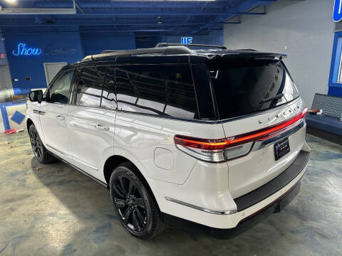 2024 Lincoln Navigator Black Label