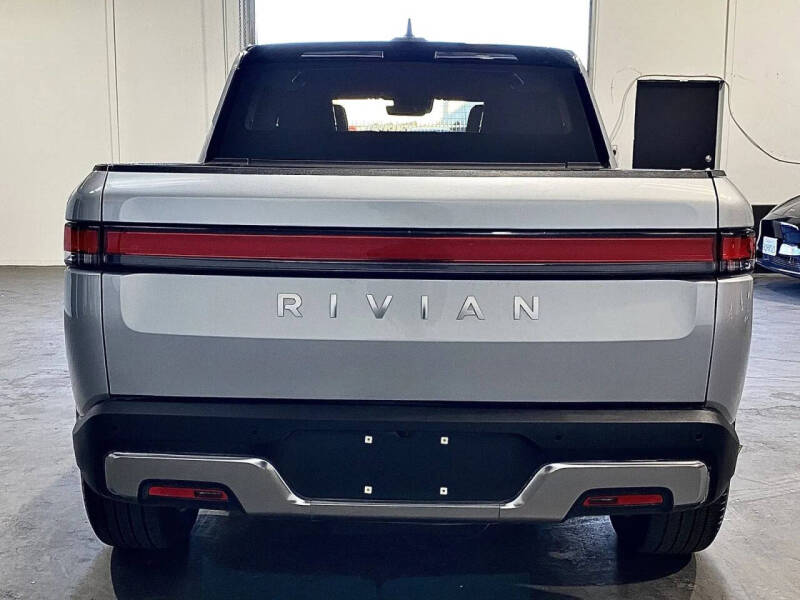 2022 Rivian R1T Adventure