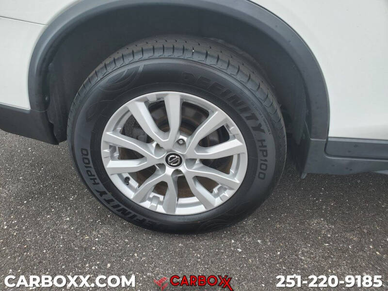 2020 Nissan Rogue SV