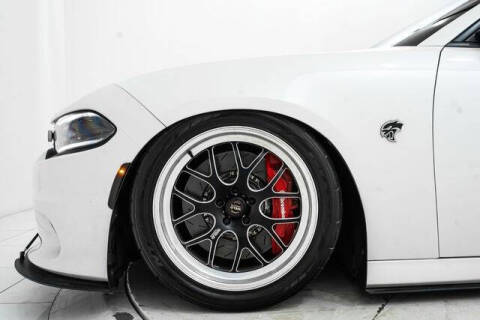 2015 Dodge Charger SRT Hellcat