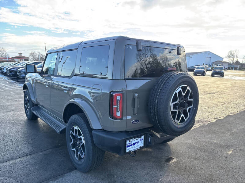 2025 Ford Bronco Outer Banks