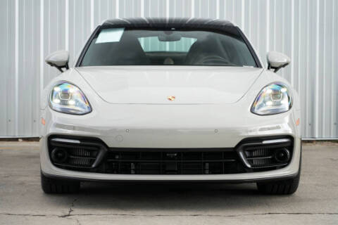 2023 Porsche Panamera 4S E-Hybrid