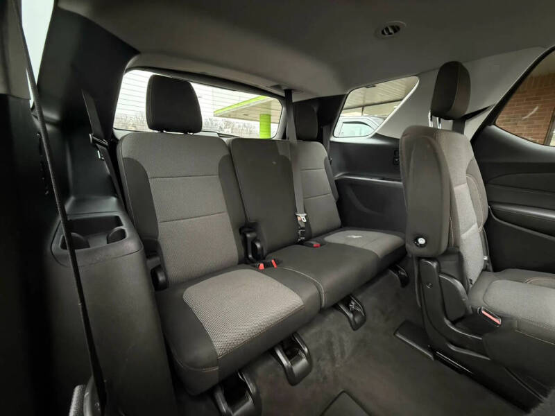 2018 Chevrolet Traverse LT Cloth