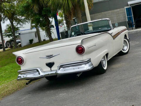 1957 Ford Fairlane