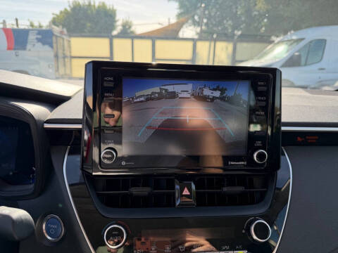 2022 Toyota Corolla Hybrid LE