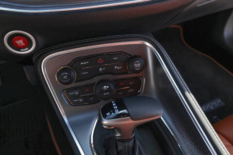 2015 Dodge Challenger SRT Hellcat