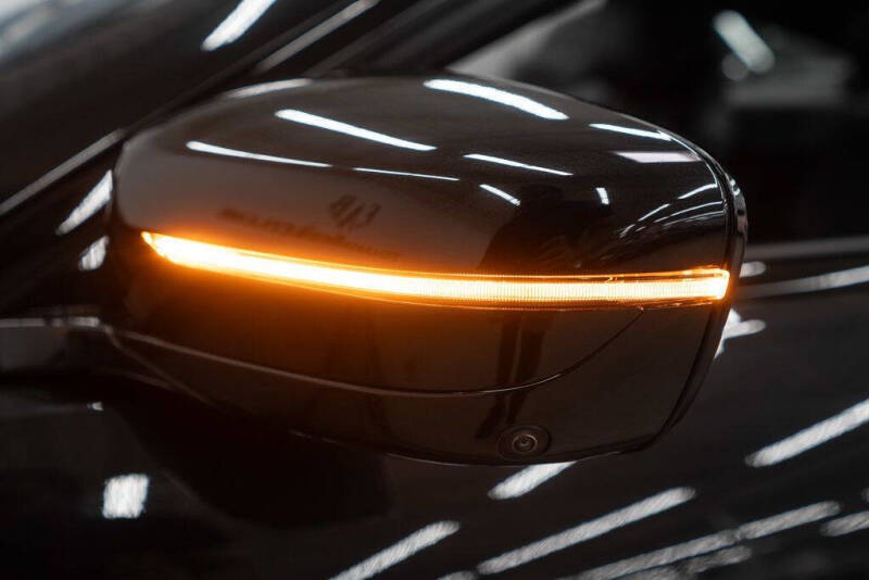 2025 BMW 8 Series 840i xDrive