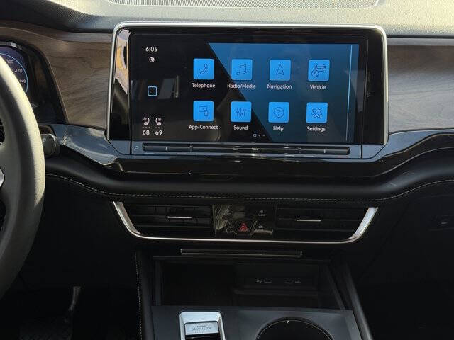 2024 Volkswagen Atlas SE