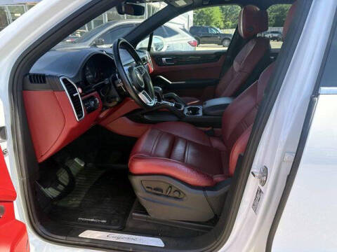 2022 Porsche Cayenne