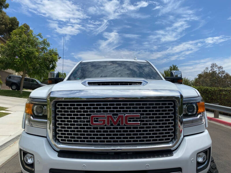 2017 GMC Sierra 2500HD Denali