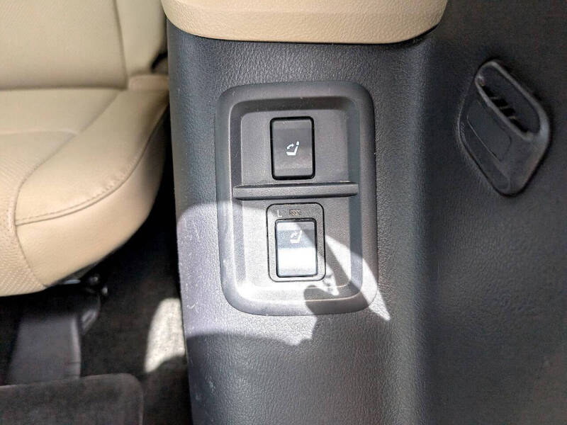 2016 Toyota Sequoia Platinum