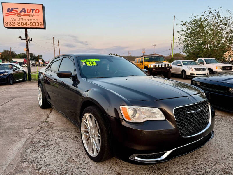 2018 Chrysler 300 for sale at US Auto Group in South Houston TX