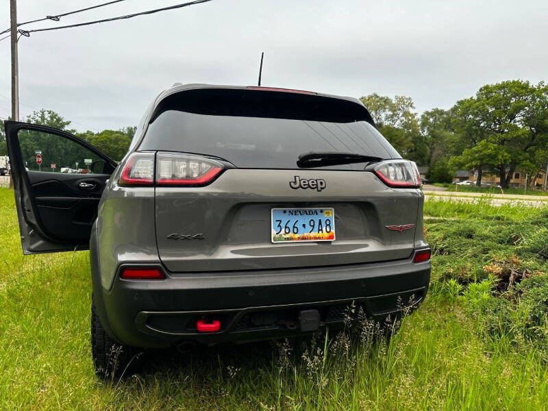 2019 Jeep Cherokee Trailhawk