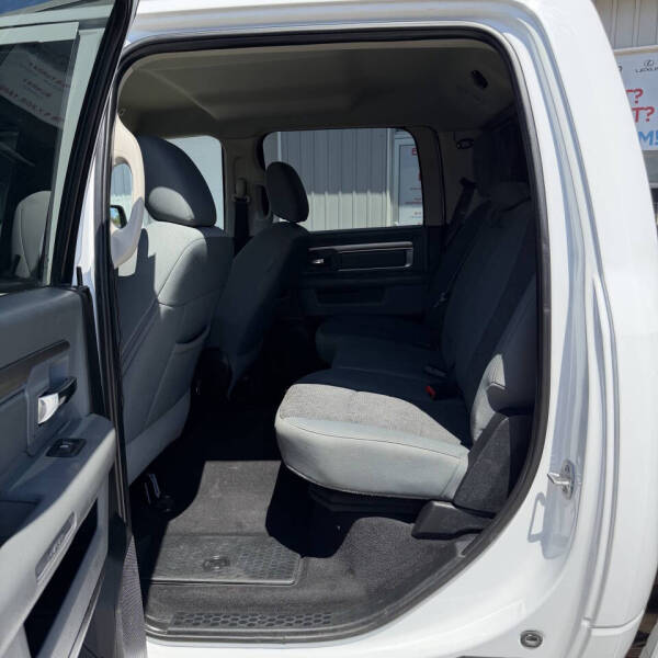 2018 RAM 1500 SLT