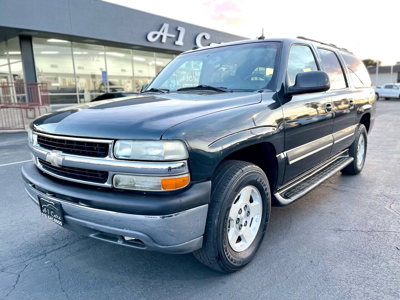 2004 Chevrolet Suburban For Sale - Carsforsale.com®