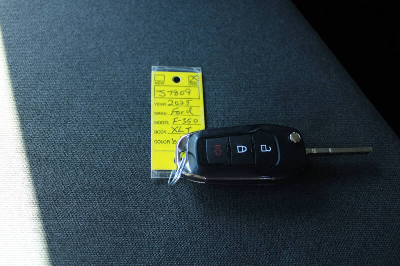 2025 Ford F-350 Super Duty XLT